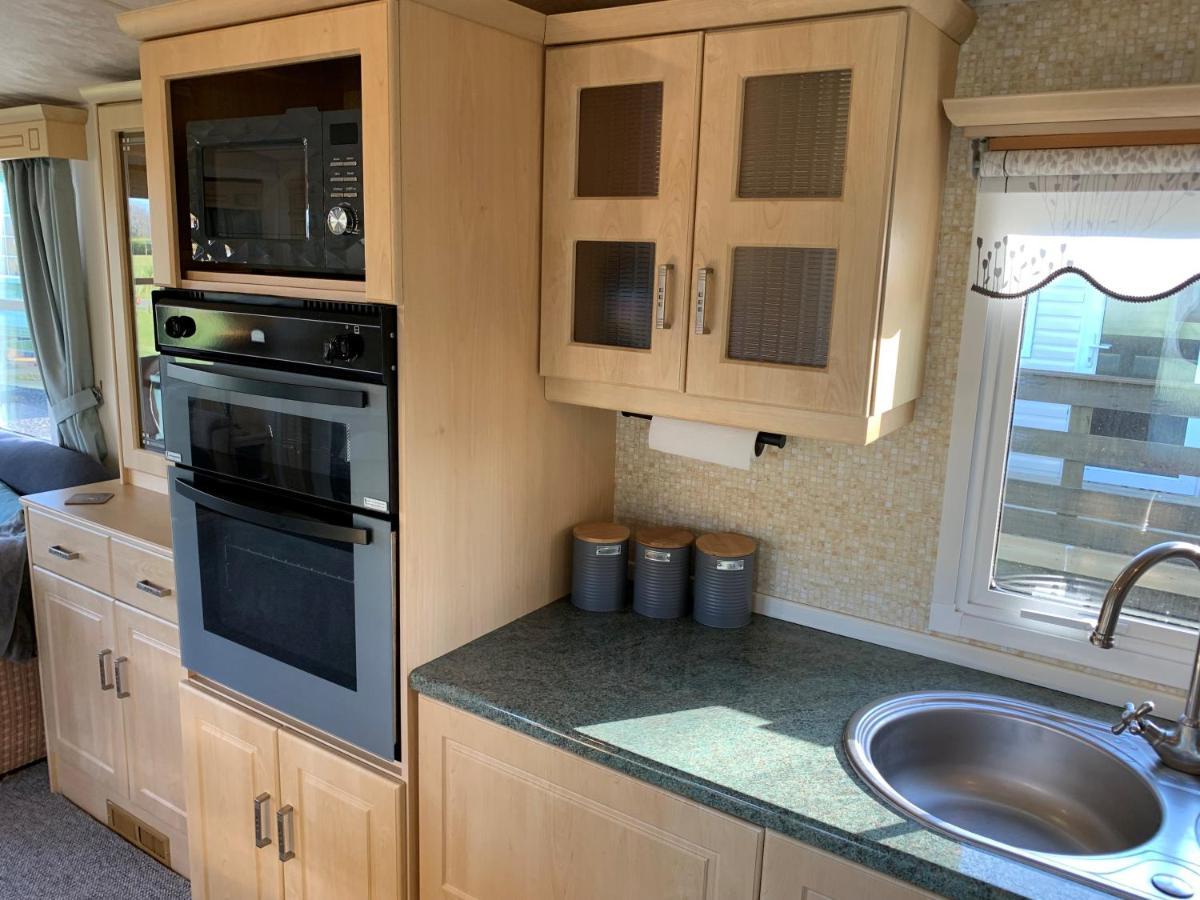 Lovely Static Holiday Caravan Near Whithorn 外观 照片
