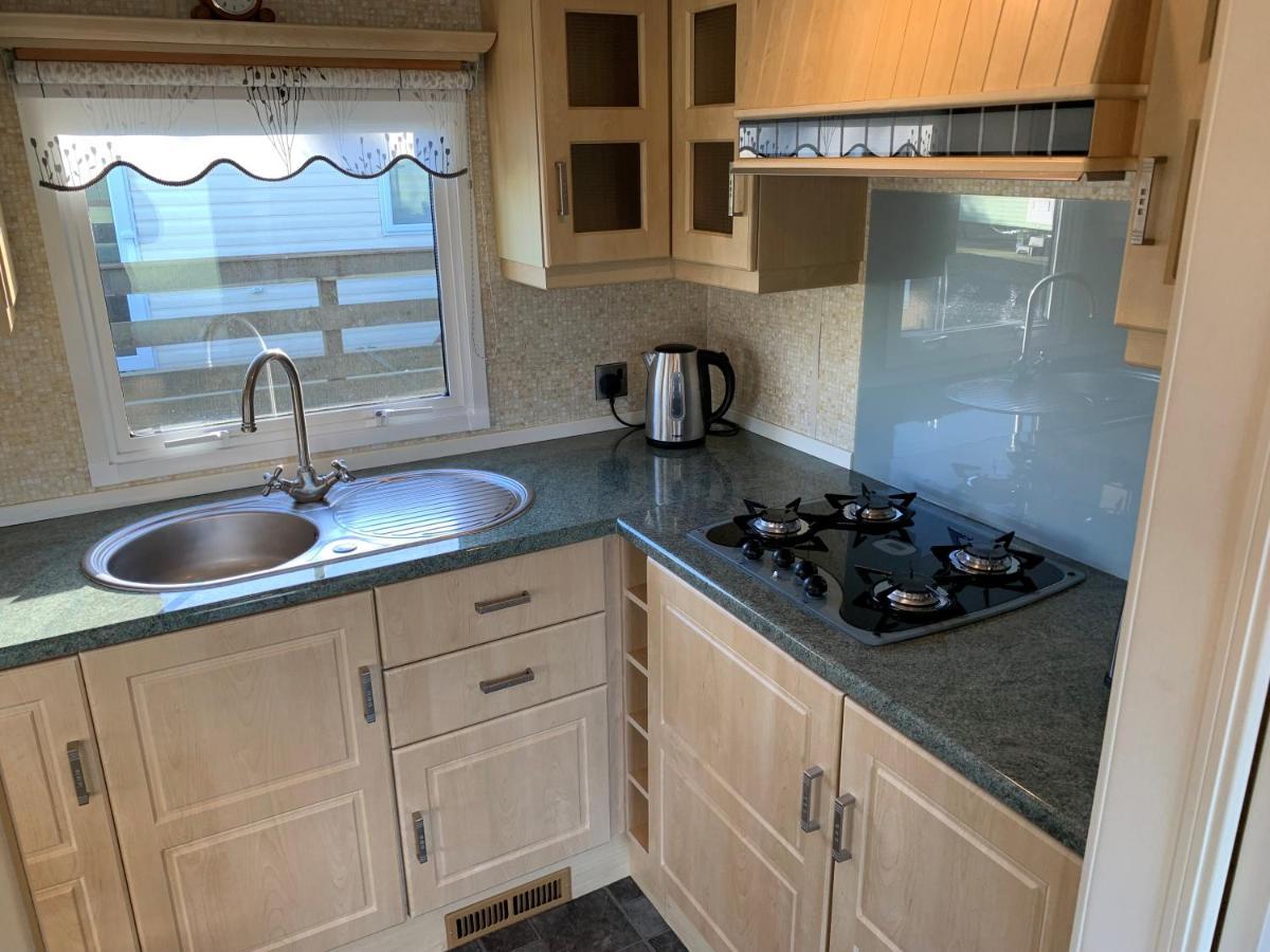 Lovely Static Holiday Caravan Near Whithorn 外观 照片
