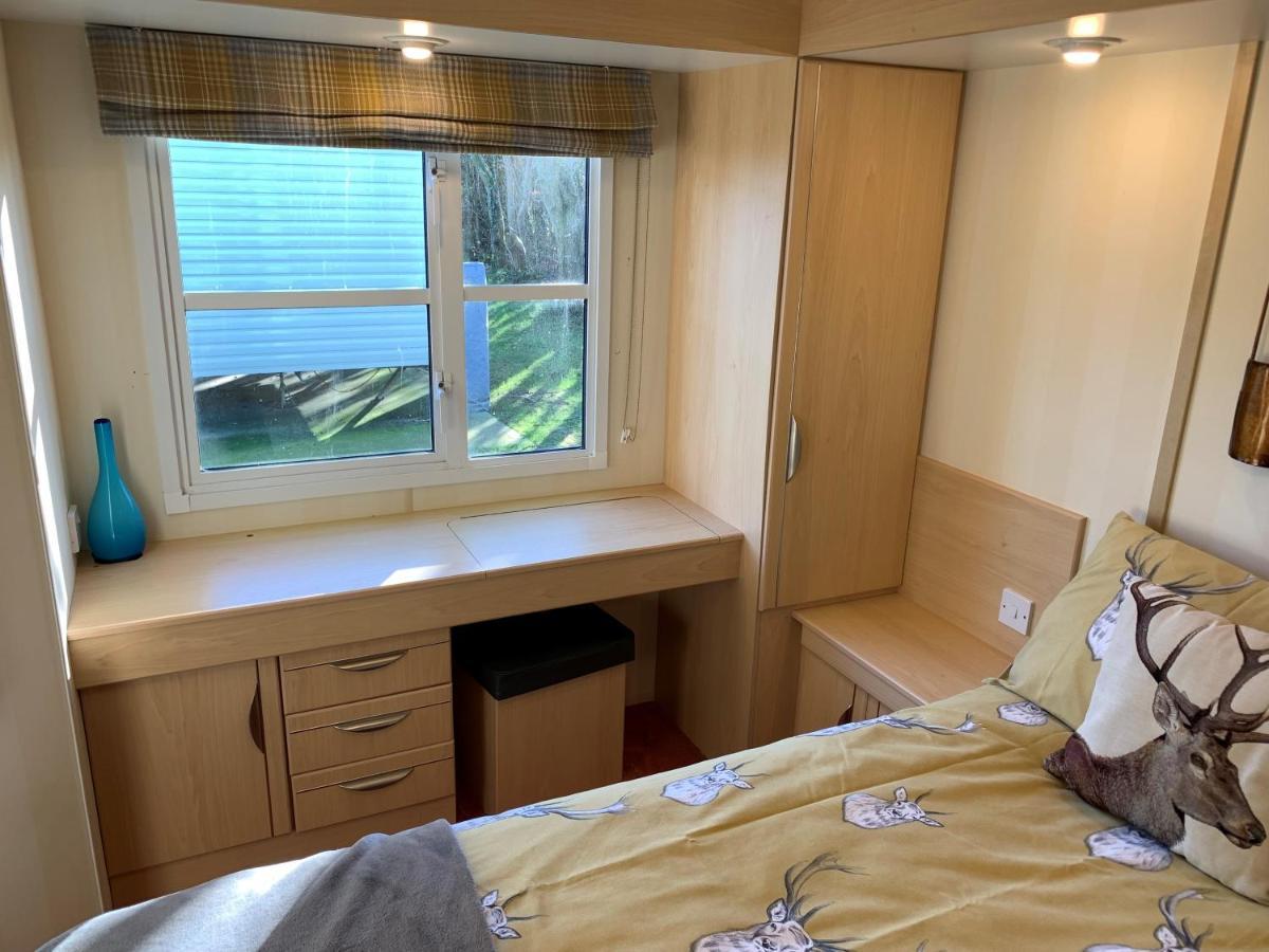 Lovely Static Holiday Caravan Near Whithorn 外观 照片