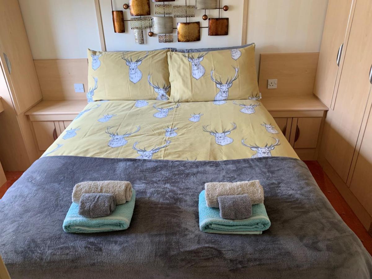 Lovely Static Holiday Caravan Near Whithorn 外观 照片