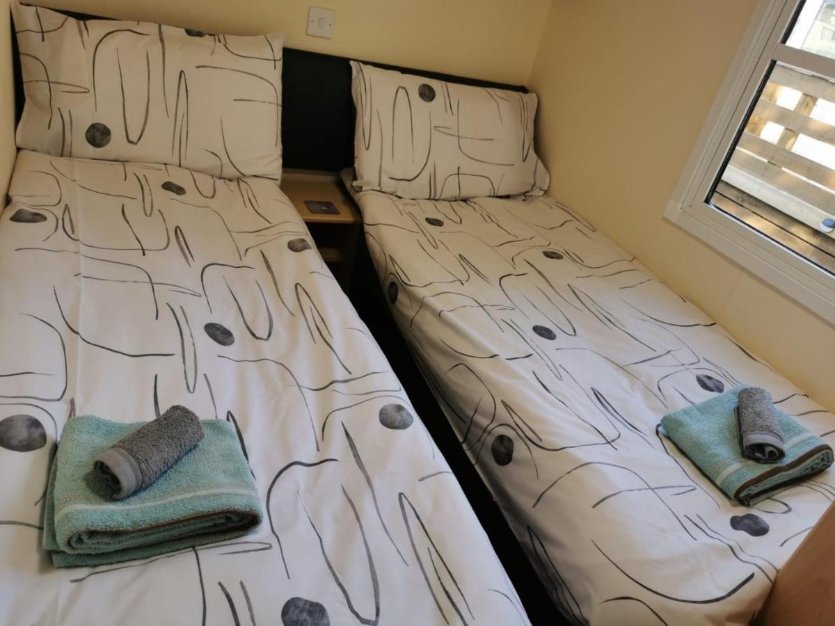 Lovely Static Holiday Caravan Near Whithorn 外观 照片